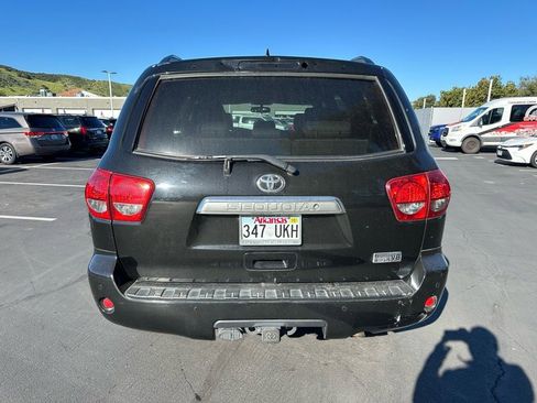 Used 2015 Toyota Sequoia Limited image 4