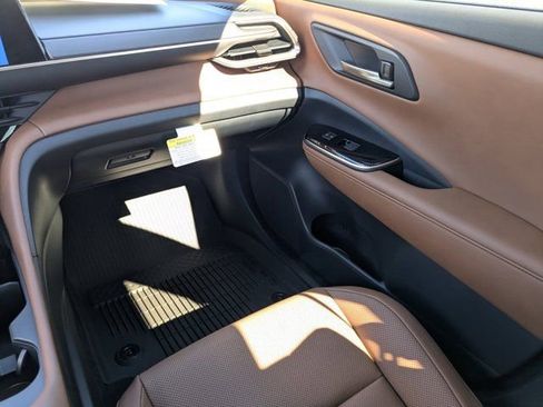 New 2026 Toyota Crown Signia image 17