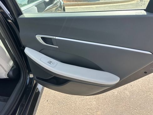 New 2026 Hyundai Sonata SEL FWD image 17
