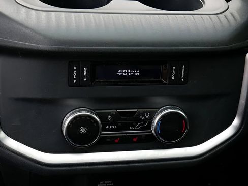 Used 2025 Ford Expedition Platinum AWD/4WD image 15