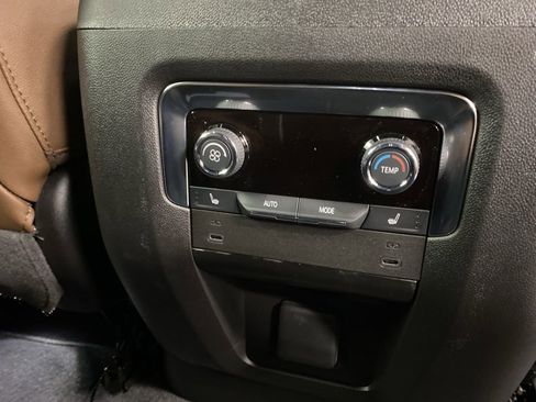 New 2026 Chevrolet Tahoe High Country image 18