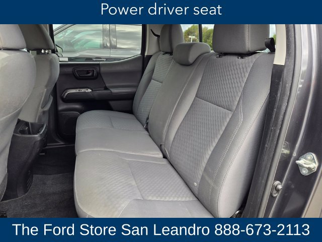 Used 2020 Toyota Tacoma SR5 RWD image 13