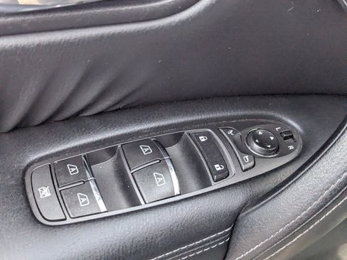 Used 2019 Nissan Armada SL w/ Premium Package image 29