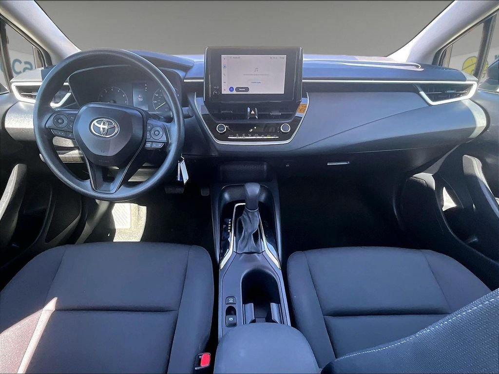 Used 2025 Toyota Corolla LE FWD image 21