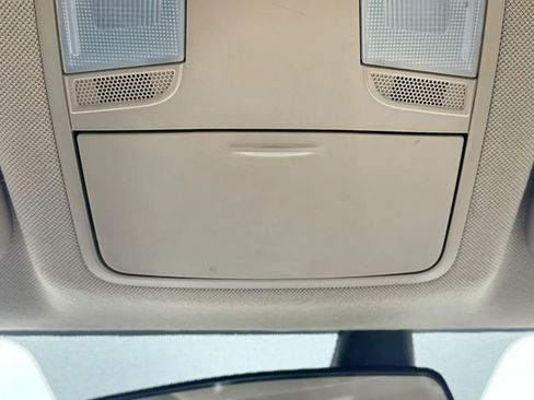 Used 2019 Hyundai Elantra SEL FWD image 23