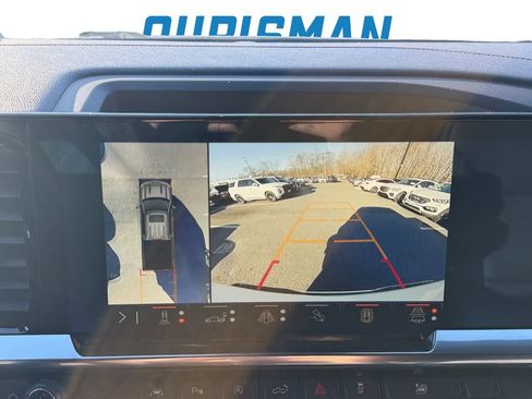 Used 2024 Chevrolet Silverado 1500 High Country w/ Technology Package image 20