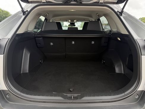 Used 2025 Toyota RAV4 XLE FWD image 26