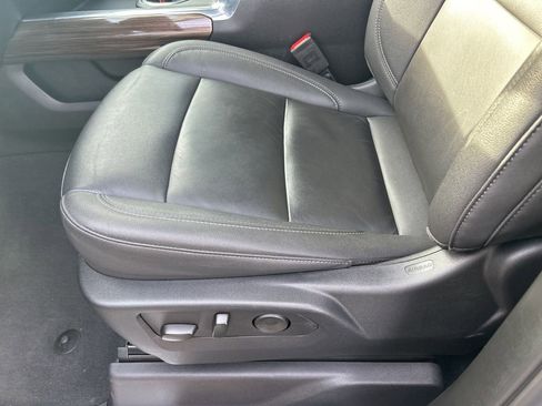 Used 2025 Chevrolet Silverado 2500 LT w/ Trail Boss Package image 23