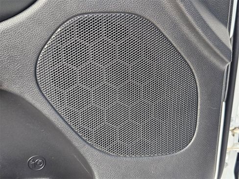 Certified 2024 Dodge Durango GT image 12