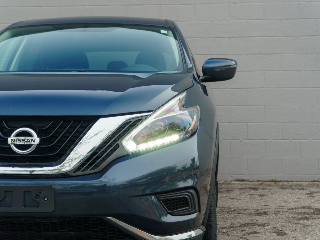 Used 2018 Nissan Murano S FWD image 11