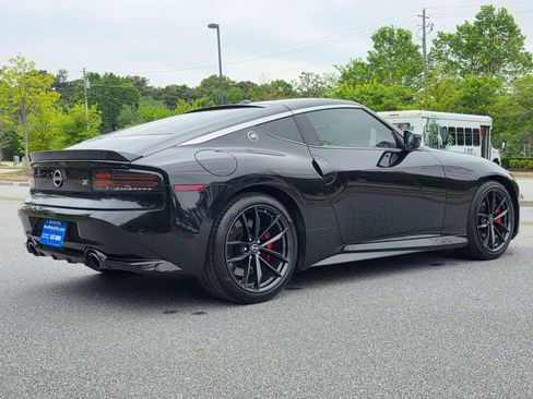 Used 2024 Nissan Z Performance w/ Floor Mat Package RWD image 7