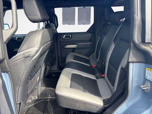 Used 2023 Ford Bronco Black Diamond image 22