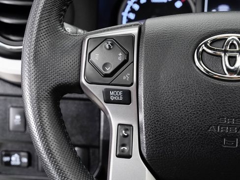 Used 2021 Toyota Tacoma Limited image 13