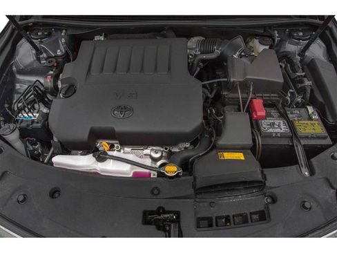 Used 2015 Toyota Avalon XLE Touring FWD image 7