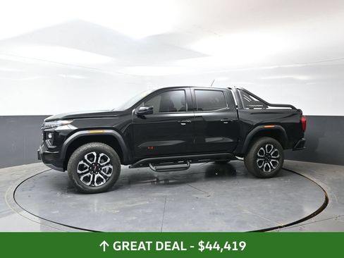 Used 2025 GMC Canyon AT4 w/ Nightfall Edition AWD/4WD image 10