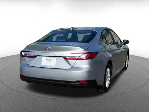 Used 2025 Toyota Camry LE image 15