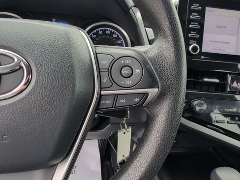 Used 2023 Toyota Camry LE image 24