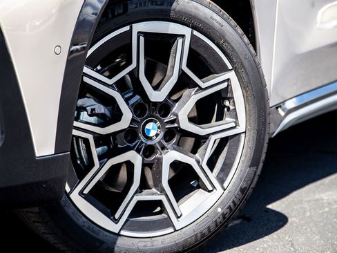 New 2026 BMW X1 xDrive28i w/ Technology Package image 9