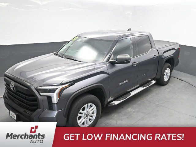Used 2022 Toyota Tundra SR5 AWD/4WD image 23