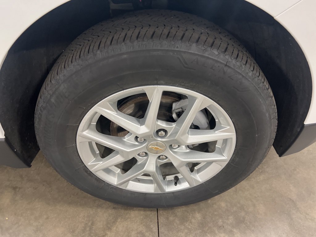 Certified 2023 Chevrolet Equinox LT AWD/4WD image 19