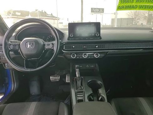 Used 2023 Honda Civic Sport image 12