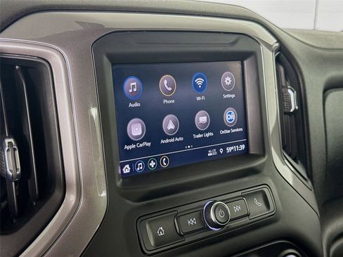 Used 2021 Chevrolet Silverado 1500 Custom Trail Boss AWD/4WD image 15
