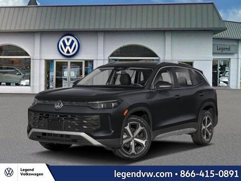New 2026 Volkswagen Tiguan SE image 1