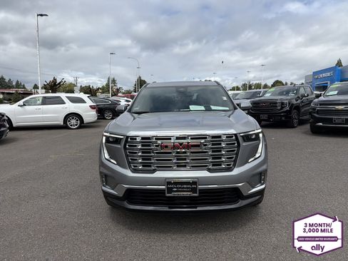 Used 2025 GMC Acadia Denali w/ Super Cruise Package AWD/4WD image 8