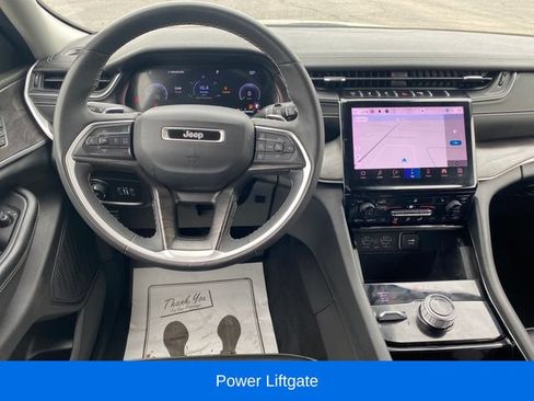 Used 2023 Jeep Grand Cherokee Limited AWD/4WD image 7