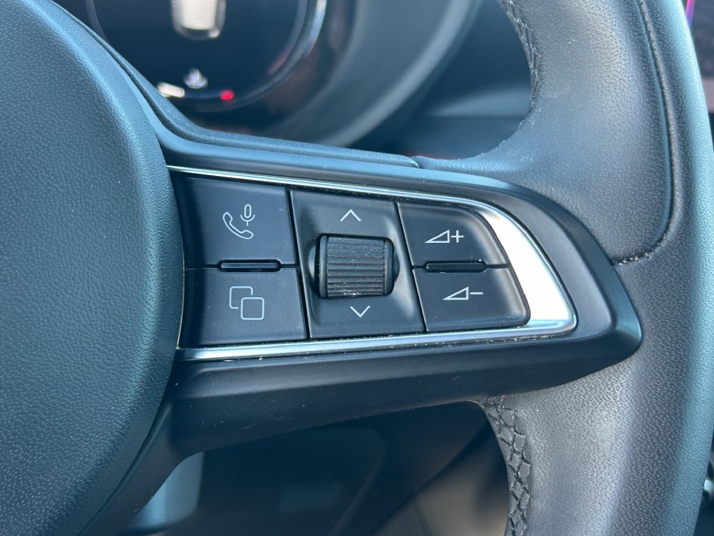 Used 2024 Dodge Hornet GT AWD/4WD image 20