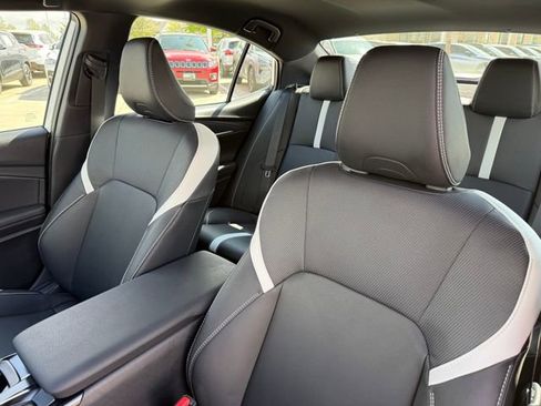 Used 2026 Toyota Camry SE w/ Convenience Package FWD image 15