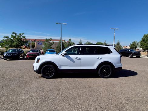 Used 2024 Kia Telluride SX X-Pro AWD/4WD image 2