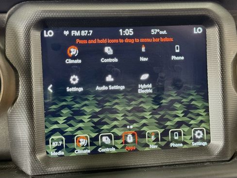 Used 2023 Jeep Wrangler Unlimited AWD/4WD image 33