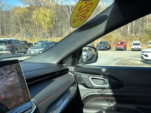 Certified 2024 Jeep Compass Trailhawk image 22