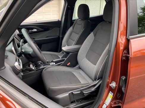 Used 2021 Chevrolet TrailBlazer LS AWD/4WD image 22