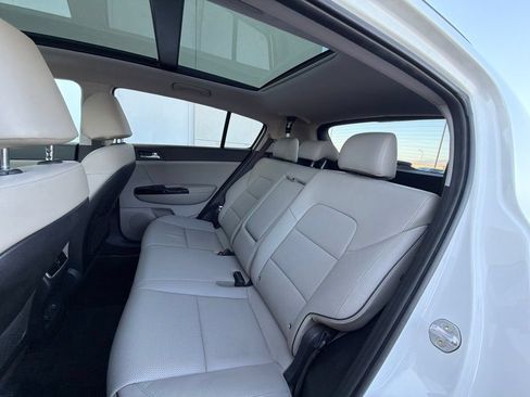 Used 2021 Kia Sportage EX w/ EX Technology Package FWD image 38