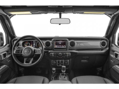 Used 2018 Jeep Wrangler Unlimited Sahara AWD/4WD image 13
