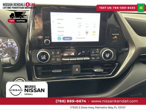 Used 2024 Toyota Highlander LE image 25