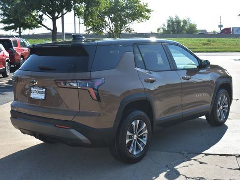 New 2027 Chevrolet Equinox LT FWD image 5