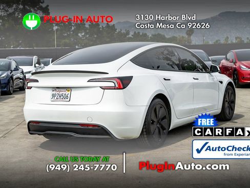 Used 2024 Tesla Model 3 Standard Range image 4