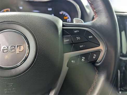 Used 2019 Jeep Grand Cherokee Trailhawk w/ Trailhawk Luxury Group image 24