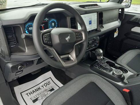 New 2025 Ford Bronco 2-Door w/ Sasquatch Package image 13