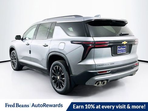 New 2026 Chevrolet Traverse LT w/ Sun and Wheel Package AWD/4WD image 5