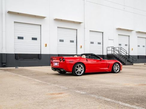 Used 2006 Chevrolet Corvette Convertible image 21