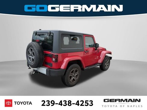 Used 2012 Jeep Wrangler Sahara w/ Connectivity Group AWD/4WD image 9