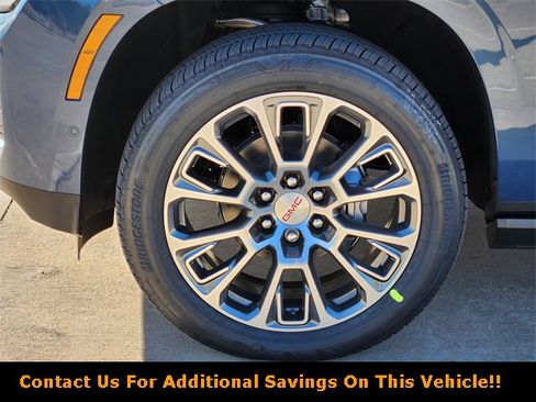 New 2026 GMC Yukon Denali image 7