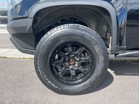 Used 2018 Chevrolet Colorado ZR2 w/ ZR2 Midnight Special Edition image 10