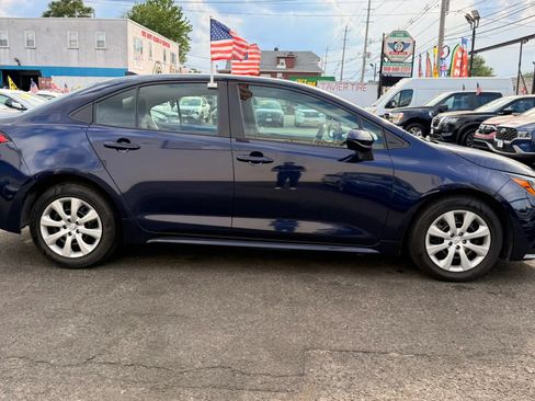Used 2023 Toyota Corolla LE FWD image 11