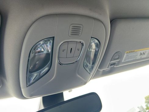 Used 2020 Jeep Compass Limited AWD/4WD image 33