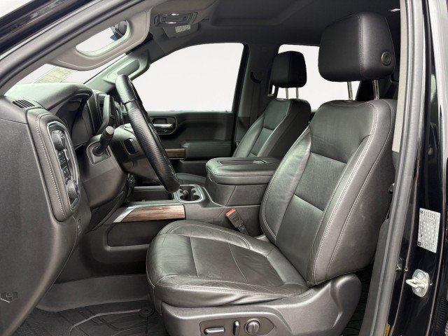 Used 2019 Chevrolet Silverado 1500 LT Trail Boss AWD/4WD image 4